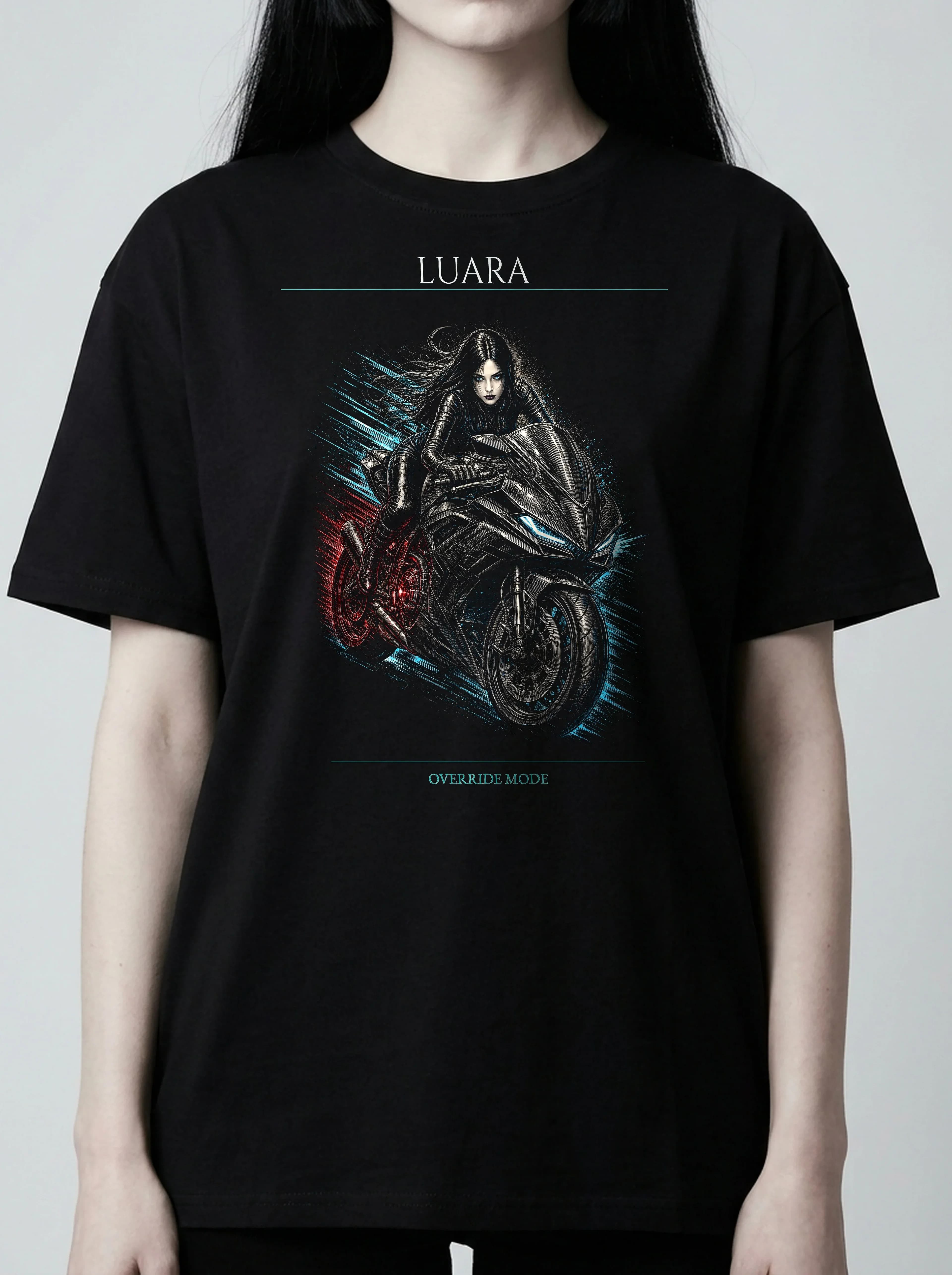 Luara T-Shirt: female model, chest detail