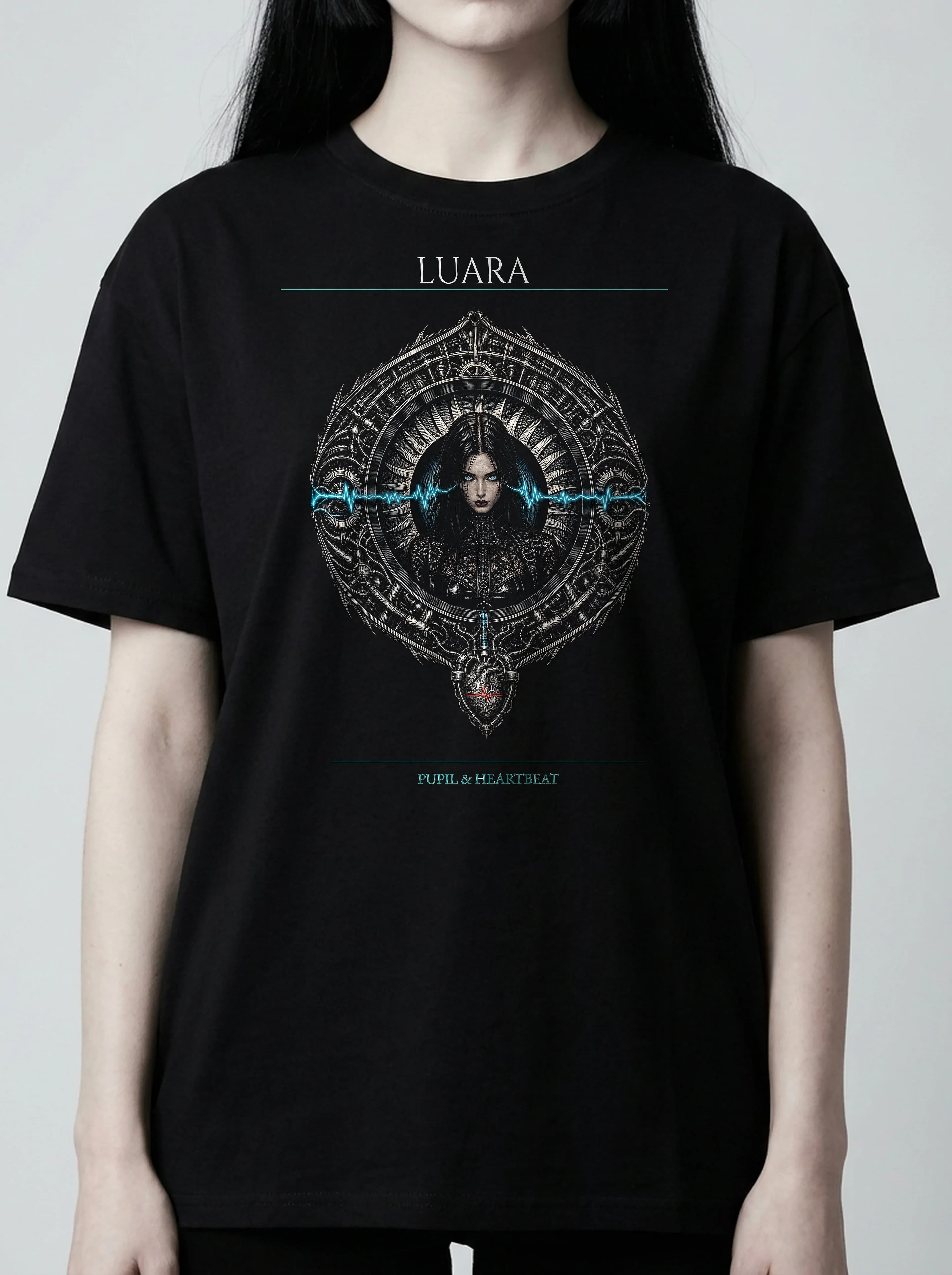 Luara T-Shirt: female model, chest detail