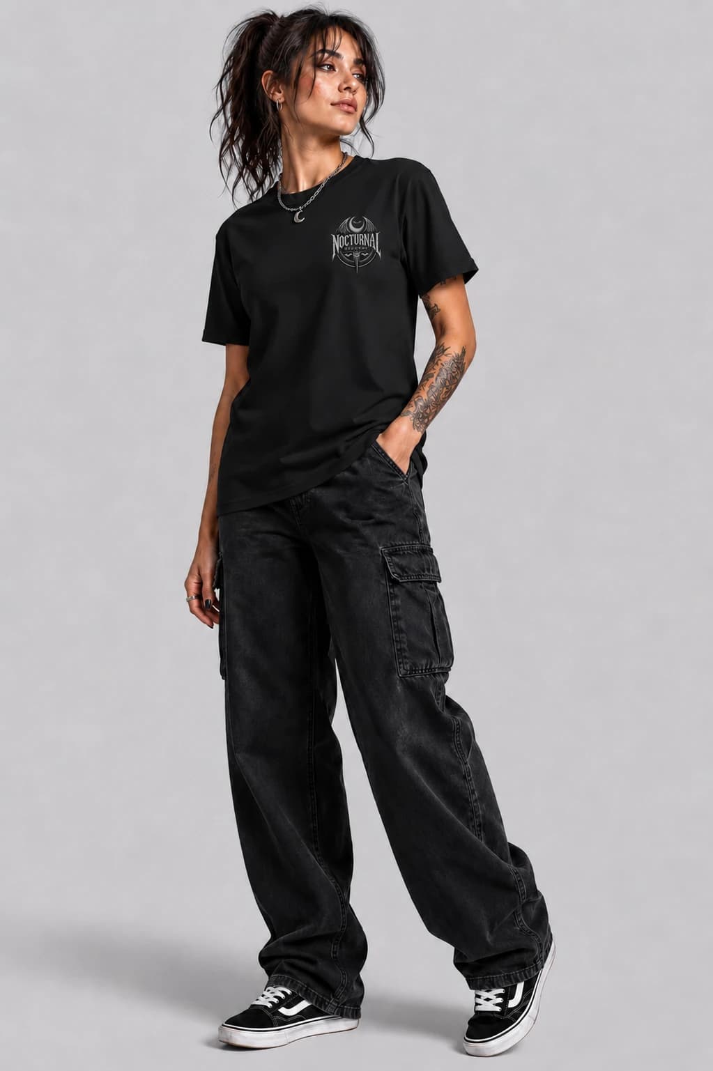 Nocturnal | T-Shirt: female model, three-quarter view