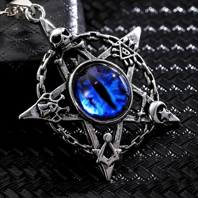 Cyvril | Eternal Watcher - Necklace